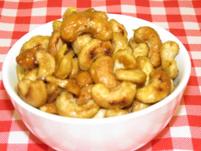 Hlynsírópsgljáðar hnetur- slow cooker