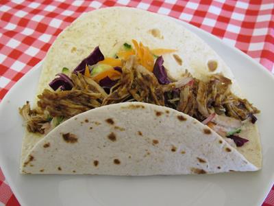 Pulled pork soft tacos